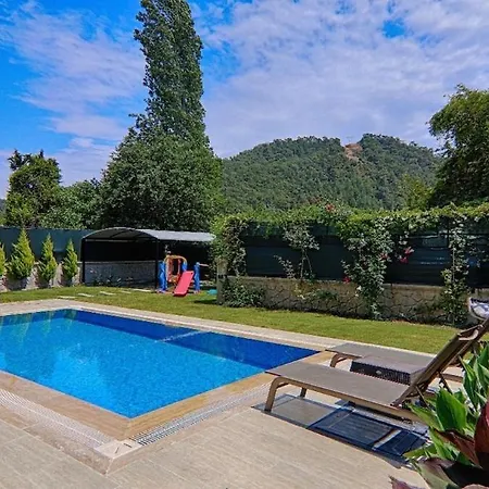 Detached With Private Pool In Goecek Inlice Φετιγιέ