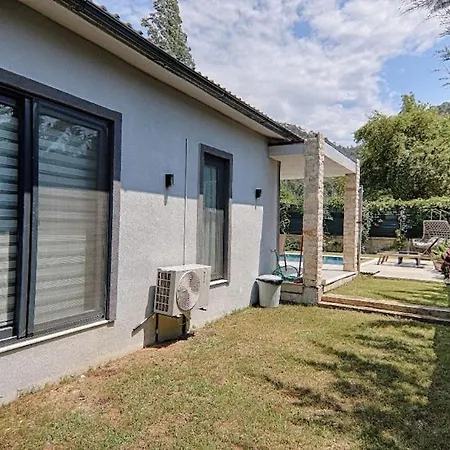 Βίλα Detached With Private Pool In Goecek Inlice Φετιγιέ